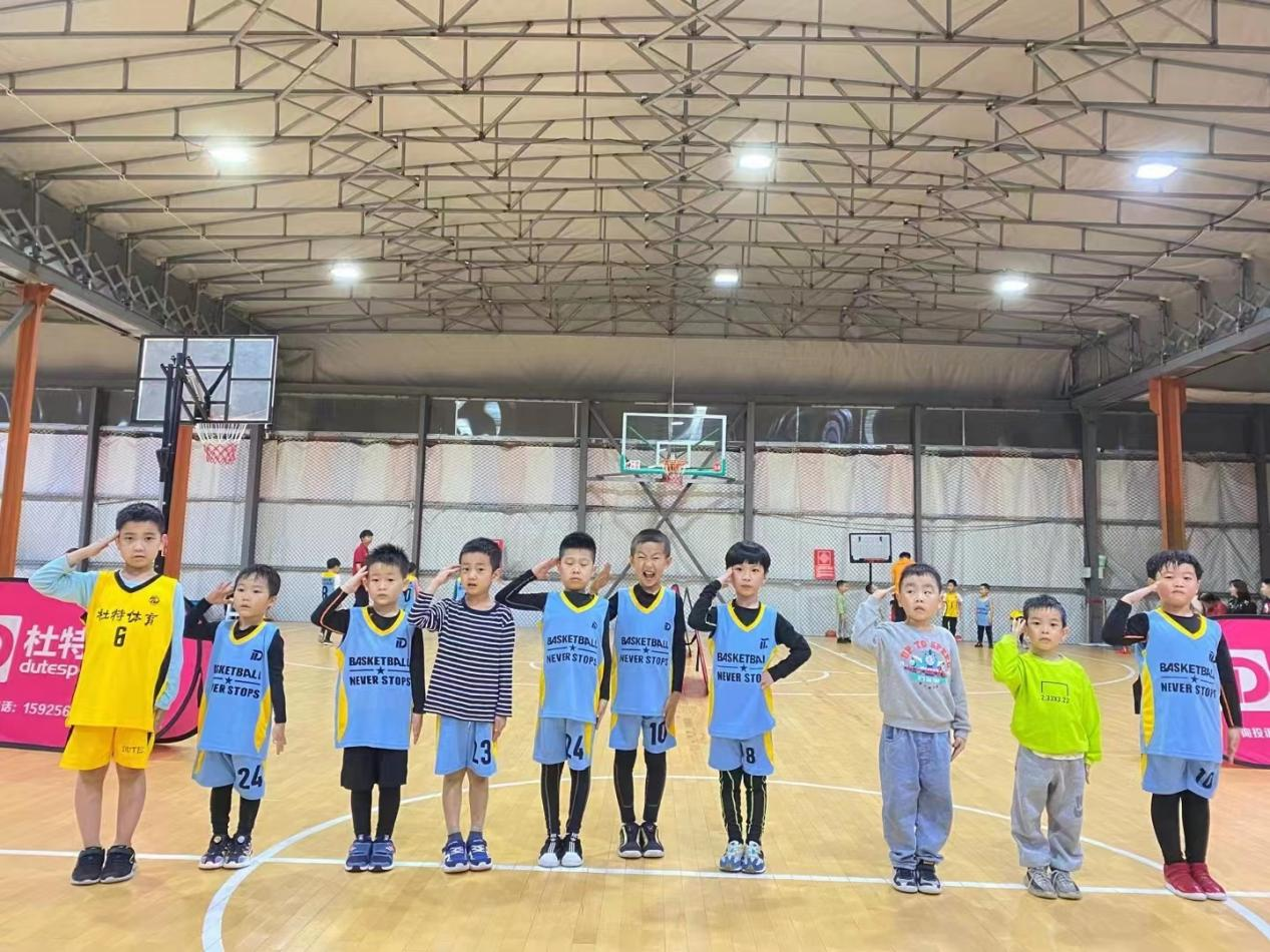 �ഺ��������ס������������Ǯ���̳�У�����������У�