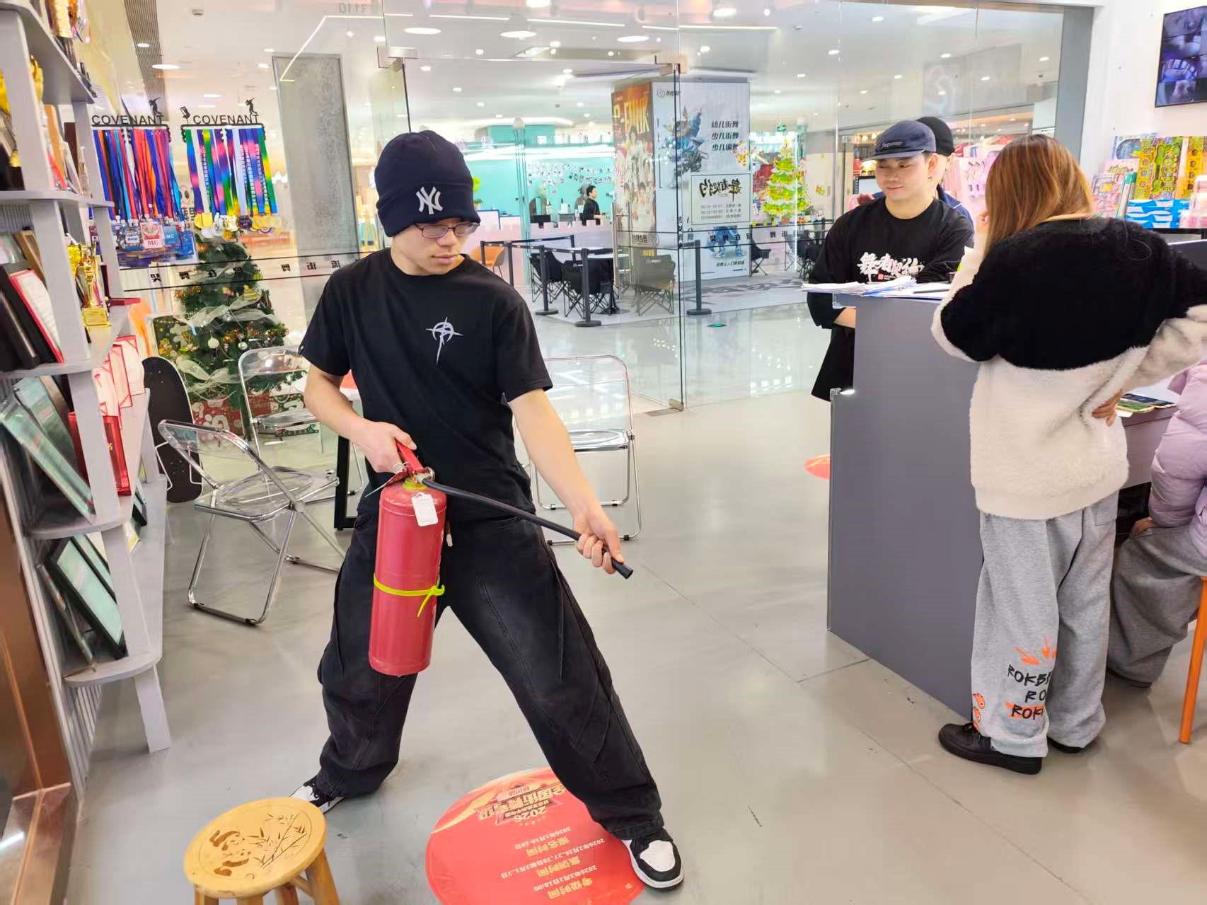 ˮ���ǿ�չ����������ѵ���������徲������