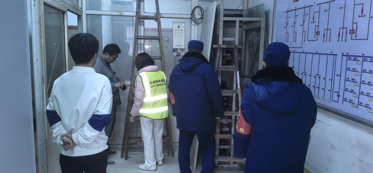 �෽���Ͽ�չǮ���̳Ǽ����徲���