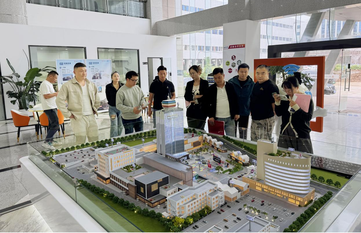 �����Ϲ��355���������������������������������ƽ��