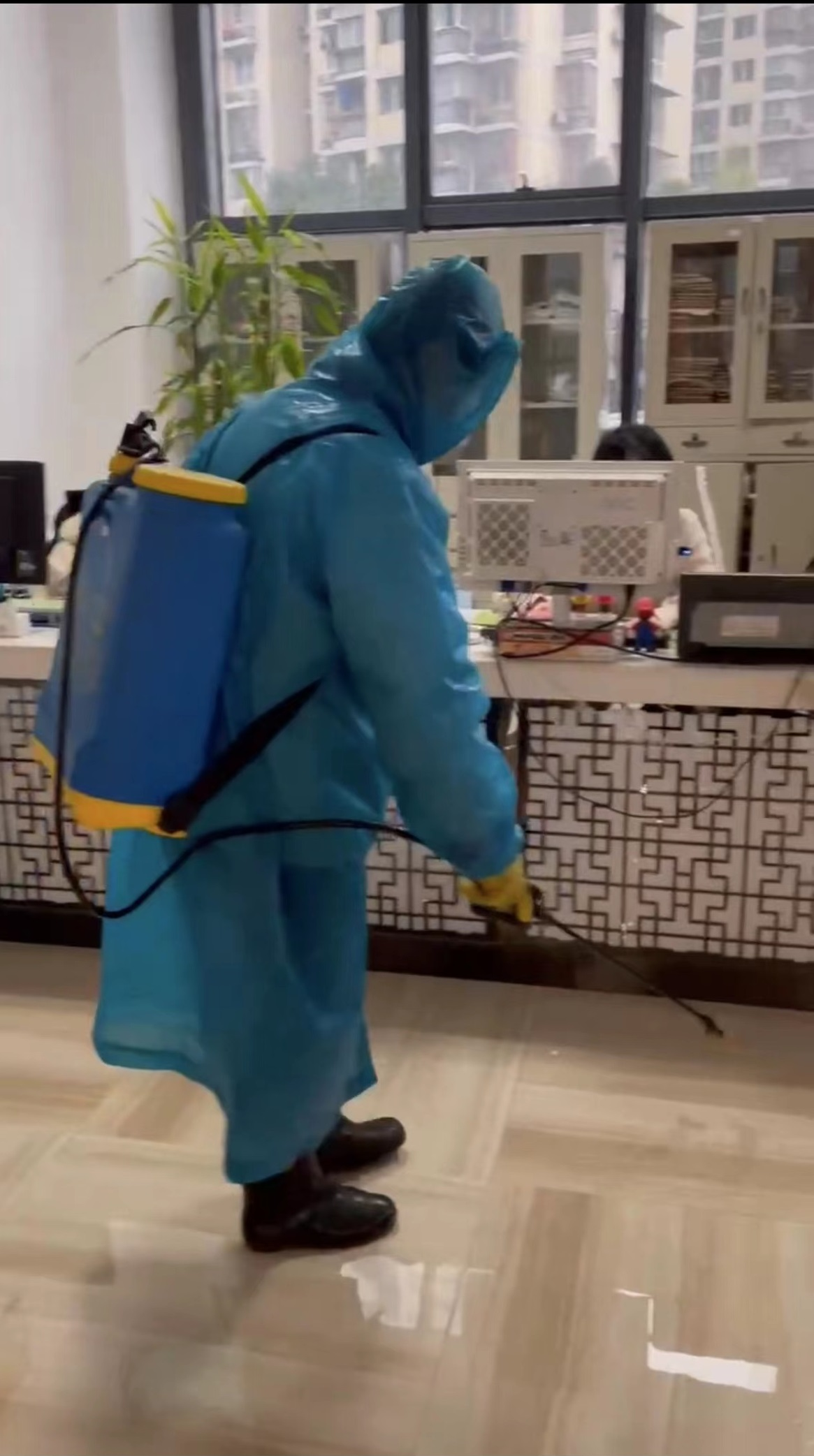 ���߲���и  лл��ȷ�����