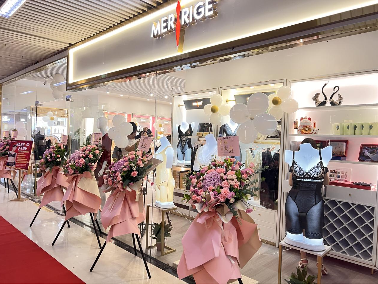 �����������פǮ���̳�����������ʢ��ҵ��