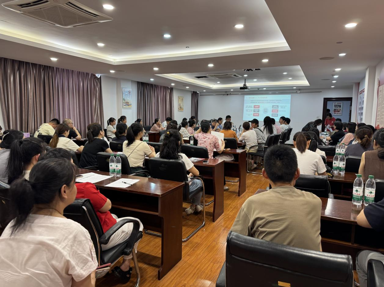 ���̴���ù���վ�˶���Ǯ���̳Ǿ��н��ڸ��������ָ��˫���������徭������