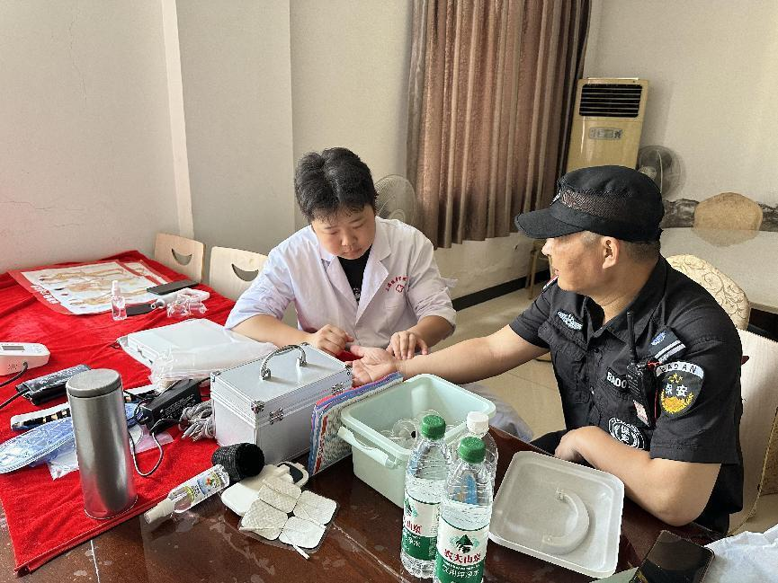 Ǯ���̳ǿ�չ��ҽ���������˶�