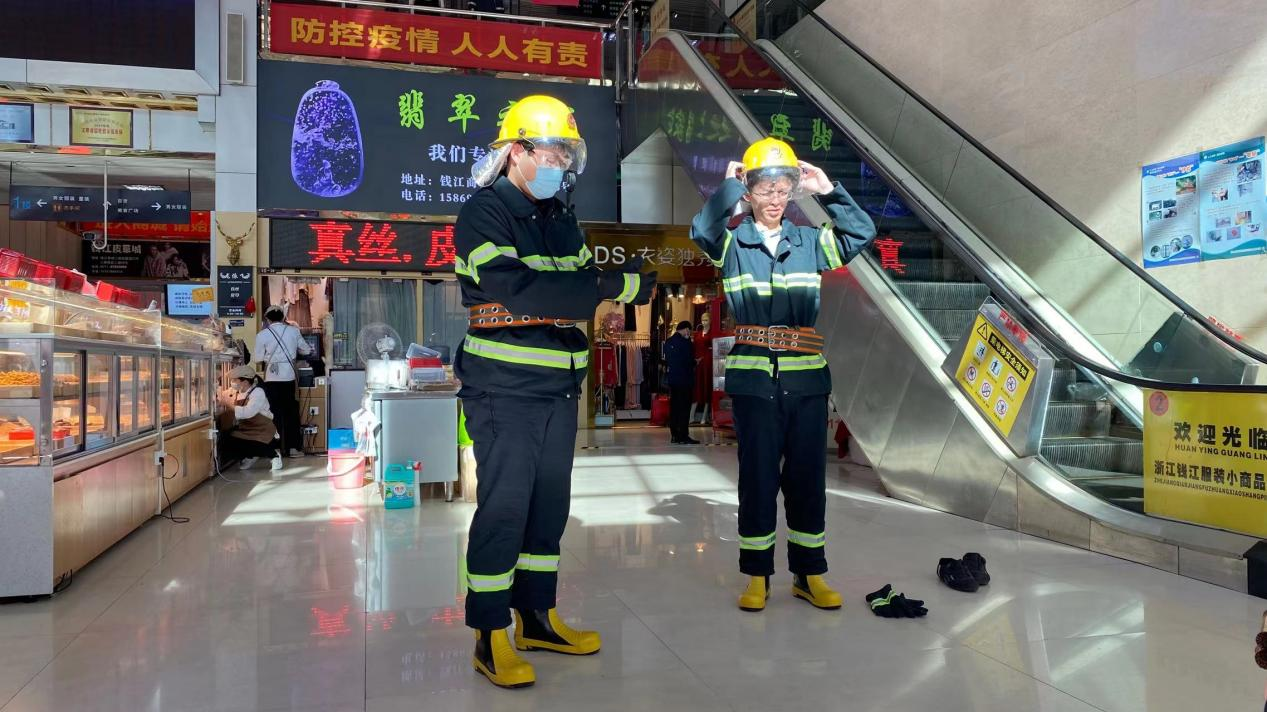  Ǯ���̳ǿ�չרְ�徲Ա�徲������ѵ����