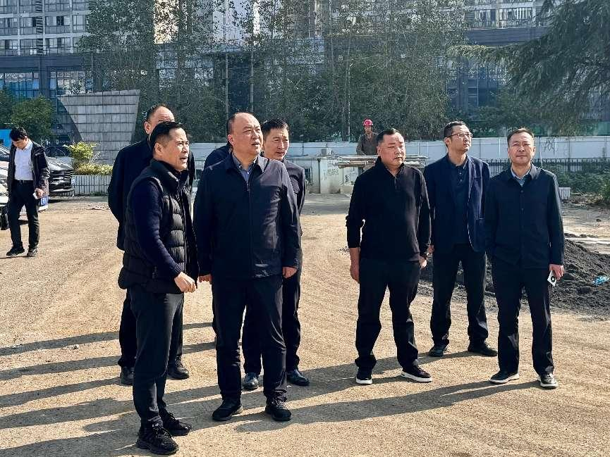 ������ί����ǡ��������һ��ݰ���Ϲ��355����������������