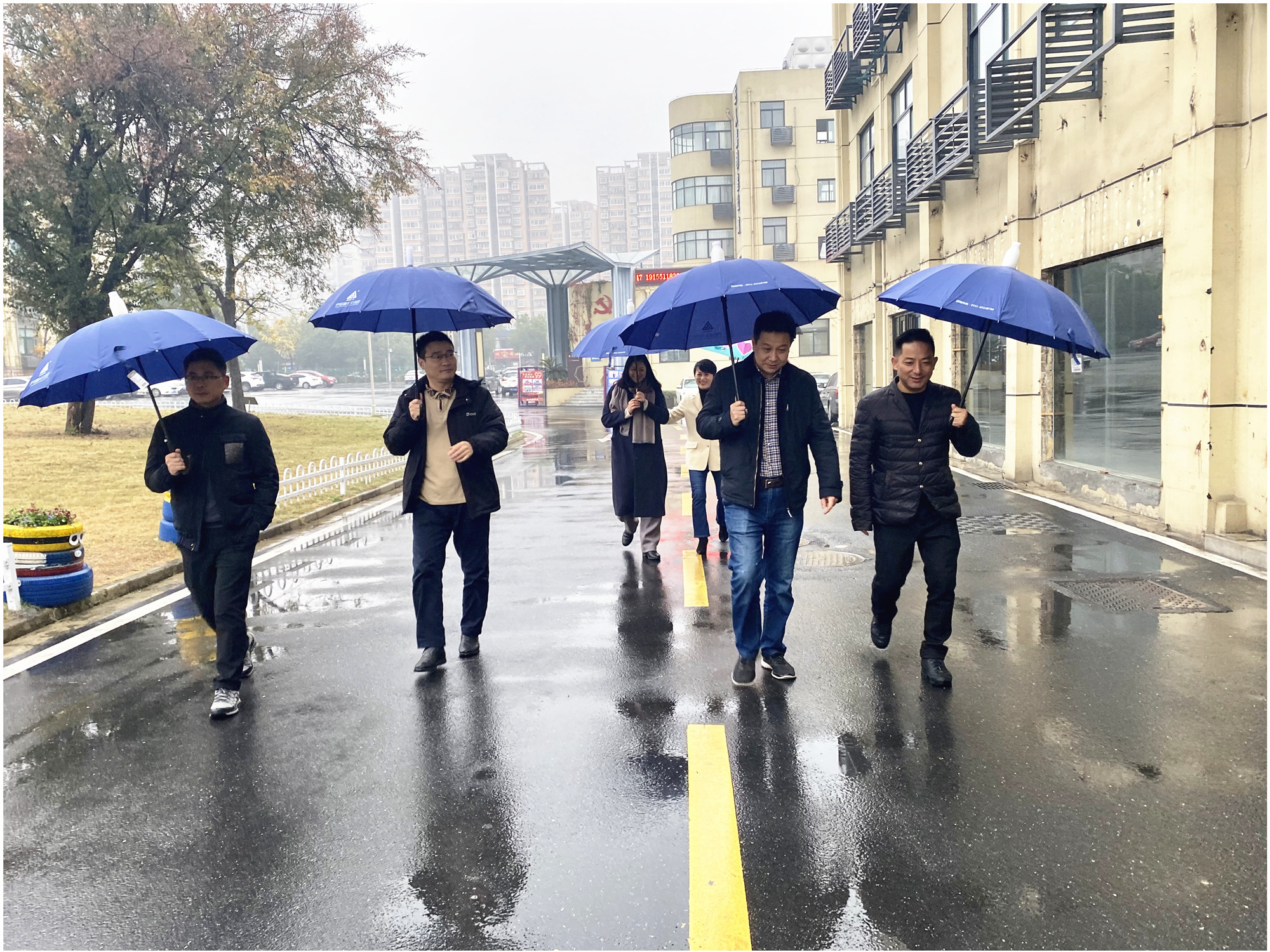 ®�����ܹ��ᵳ������Ļ� ݰ��®��������ʱ�Ĵ�԰����