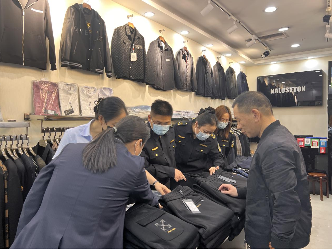 �������г������������߷�Ǯ���̳ǿ�չ ֪ʶ��Ȩ����������ר�����ж�