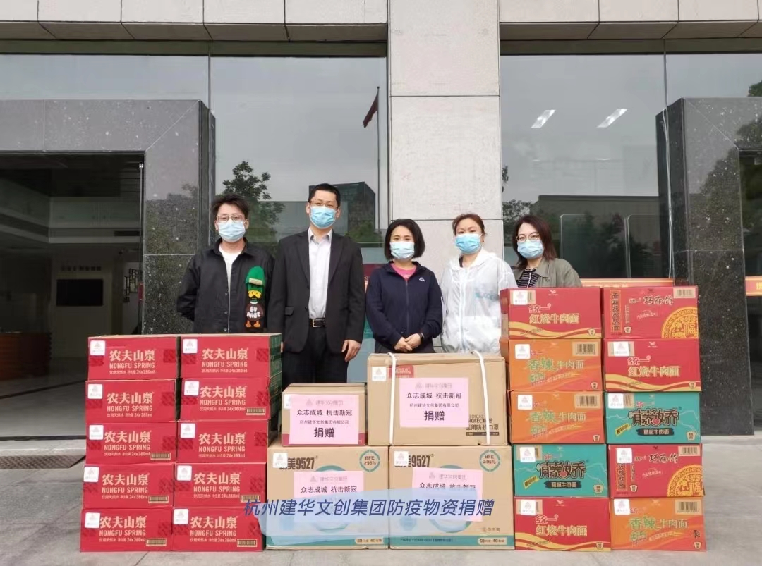 ���߾����Լ�������������ʱ���¶ȡ�ů����