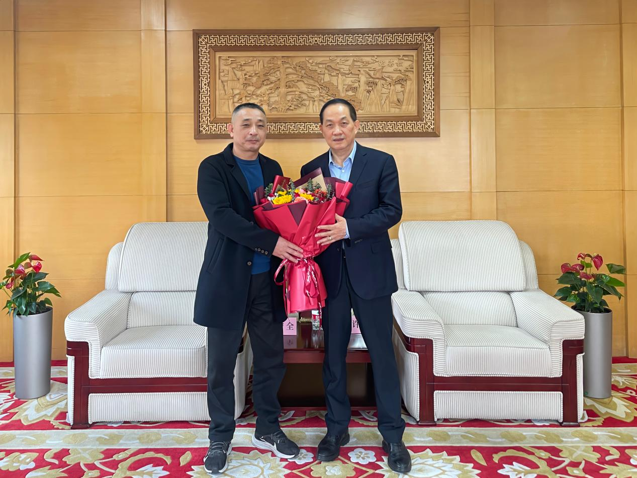 ����ȫ����ο��ʡ����ģ���ٸ��������ܹ����򵼸��㽭������ʱ���ſ�չ�´��߷�ο���˶�