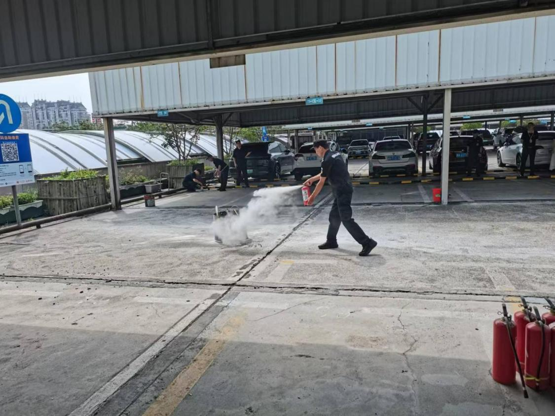 �徲���������칫�ҿ�չ����ʵ�����