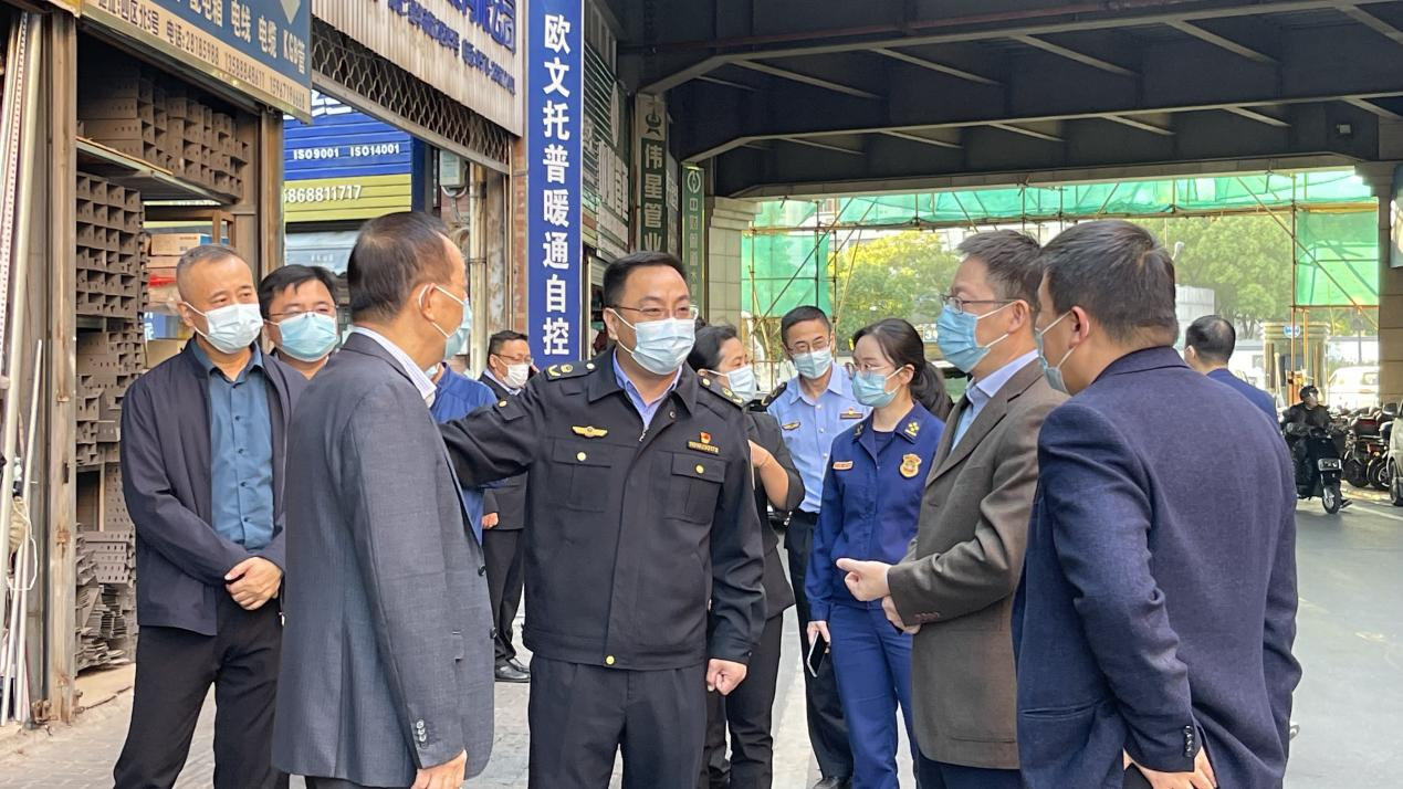 �������򵼸�������ʱ�г� ���������ؼ������徲����