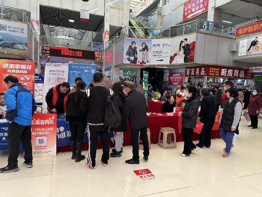 Ǯ�����¶�����������������ʵ��