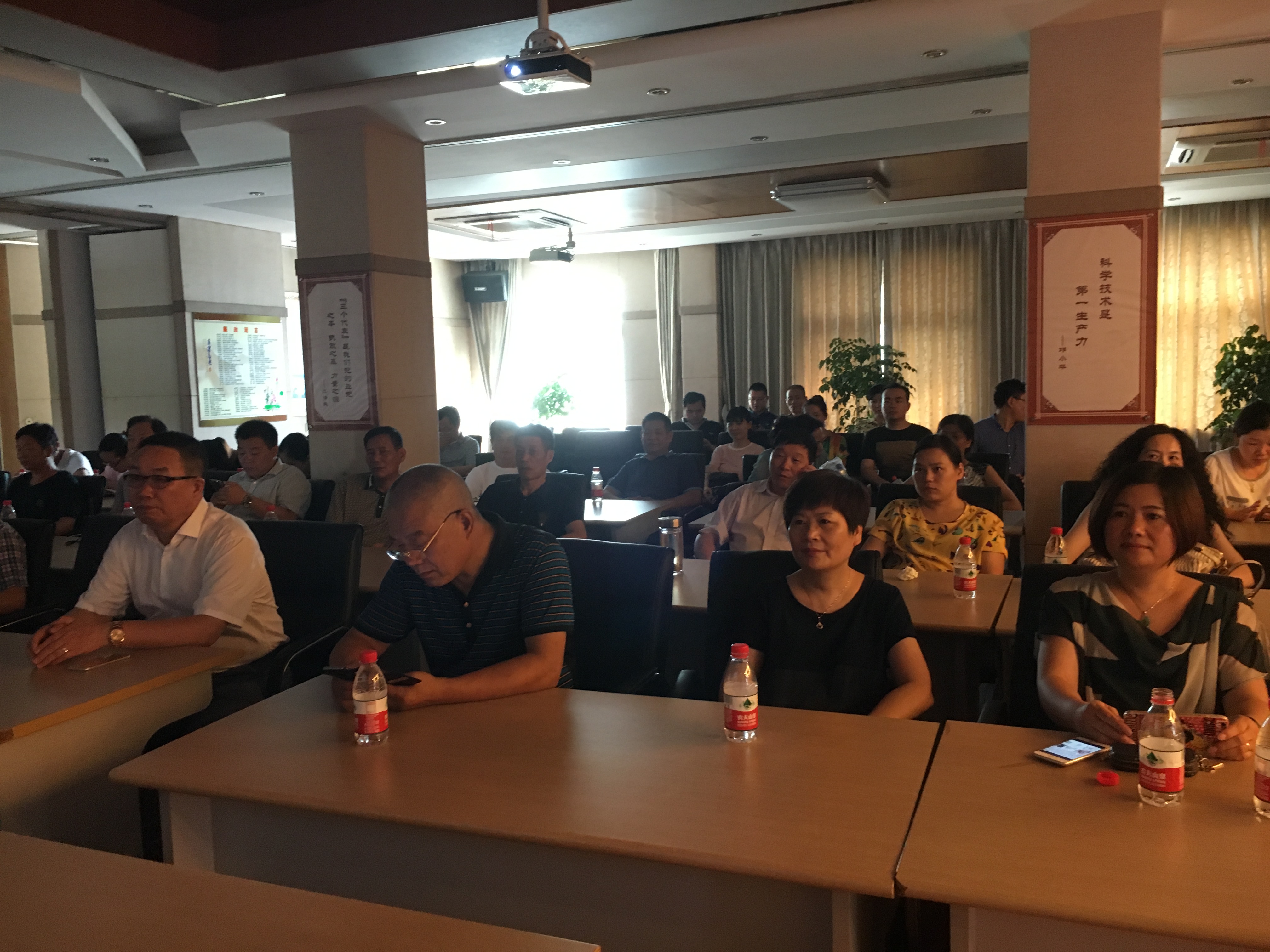 2ƪ-û�й�������û�����й��ۺ�� (2).jpg