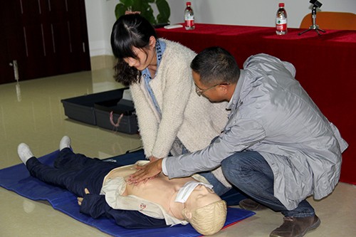 20131024������ʱ�Ĵ�԰��֧������Ӧ���Ȼ�֪ʶ��ѵ (4).jpg