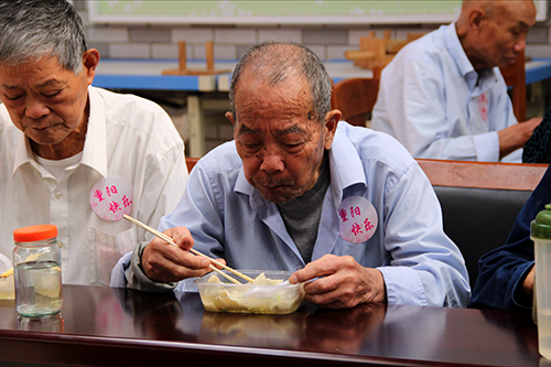 ������ʱ�Ĵ�԰��֧����ί�߷�ο���߹ŵ��������� (6).jpg